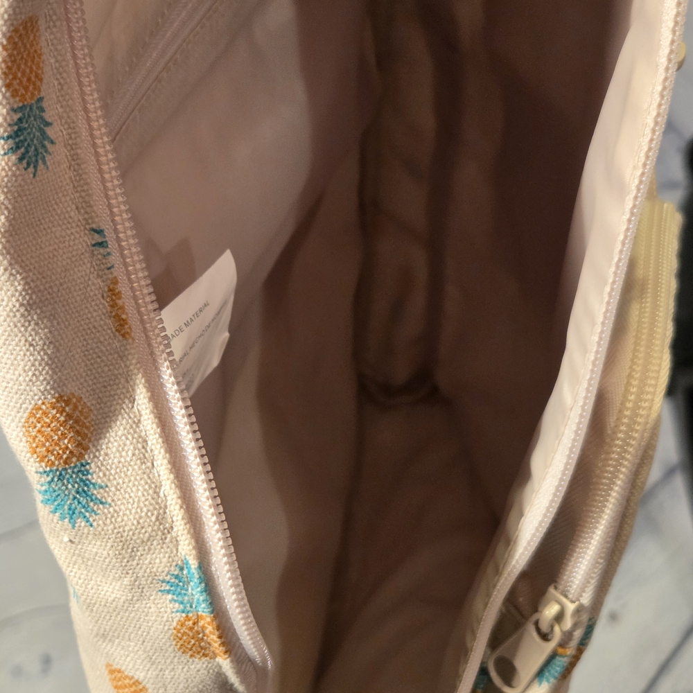 Pineapple Print Sling Backpack - image 7